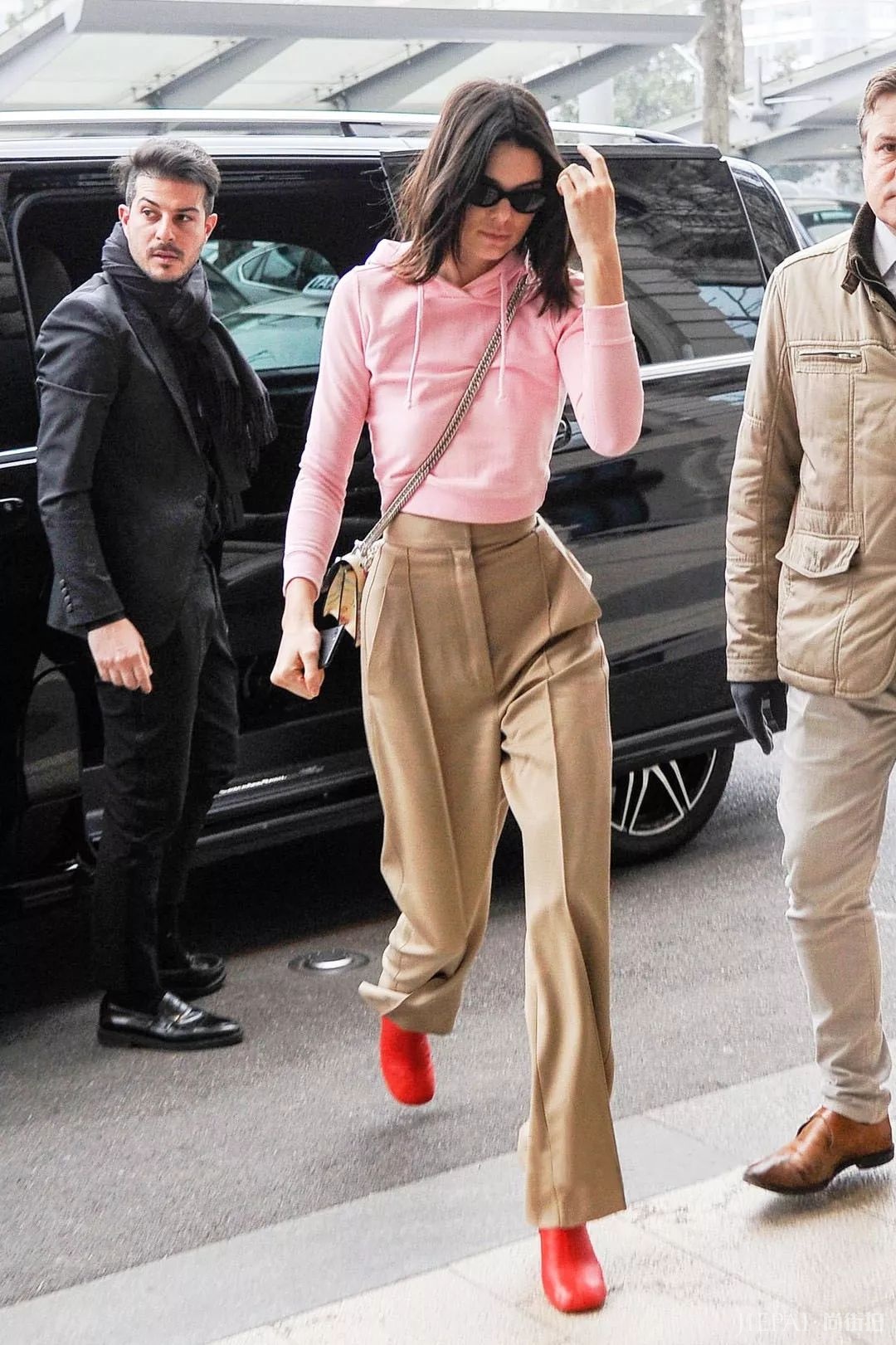 1件卫衣3种穿法,太美了!