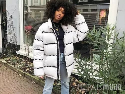 穿着秋裤和羽绒服的我,这个冬天也依然时髦不臃肿!