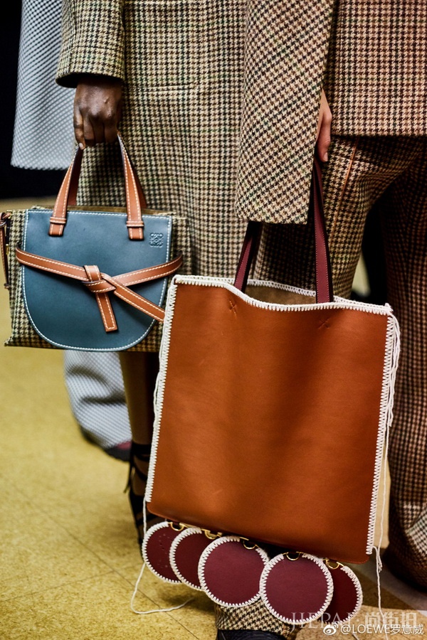 LOEWE罗意威2018秋冬系列女士包袋