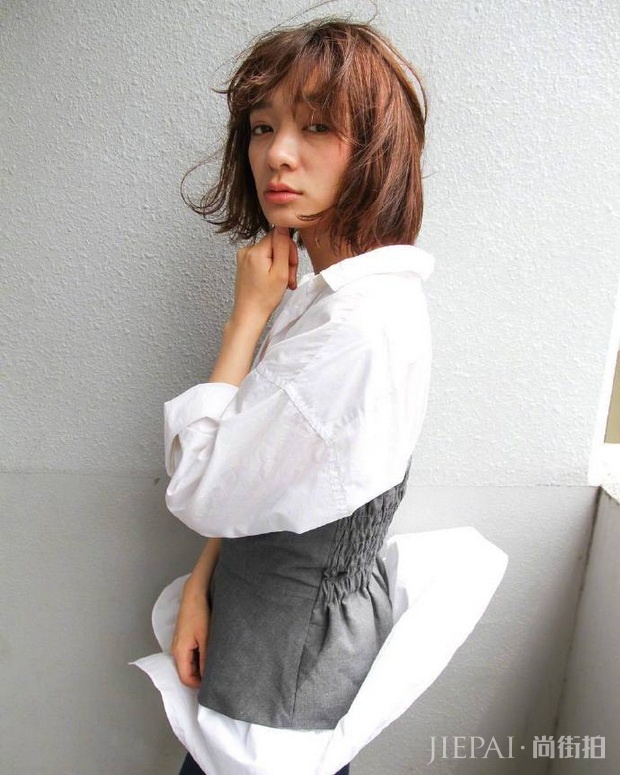 一组时下流行的日系“中短发”发型 看看哪款适合你