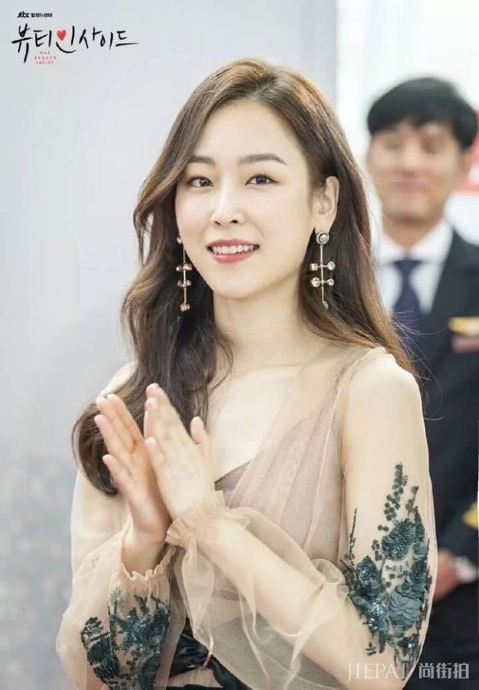 说什么内在美,主要还是要看“脸”?