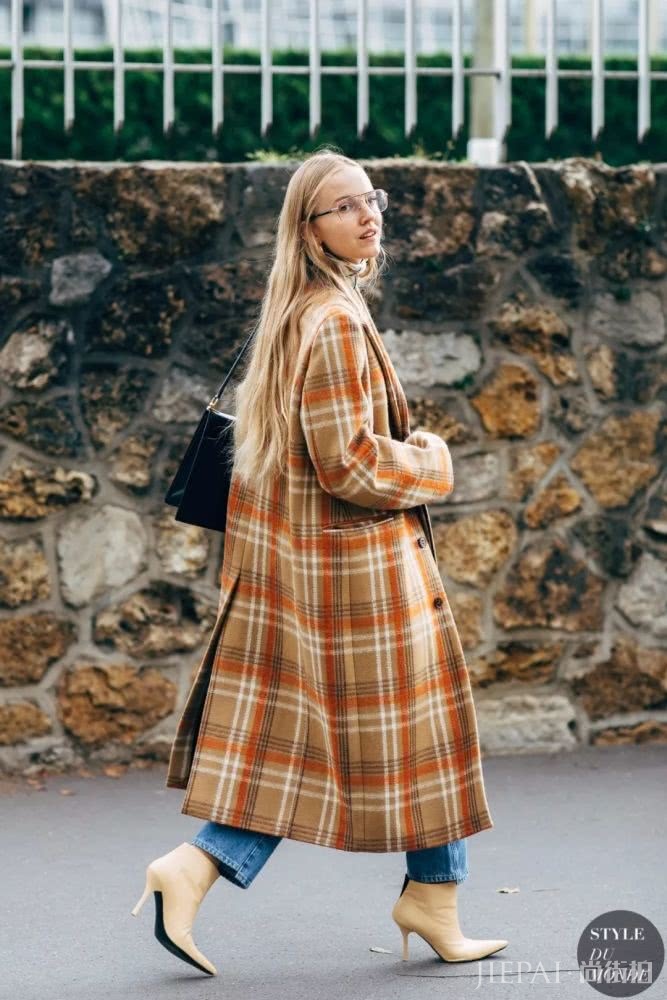 这个秋冬 我们为你推荐好看的50双短靴