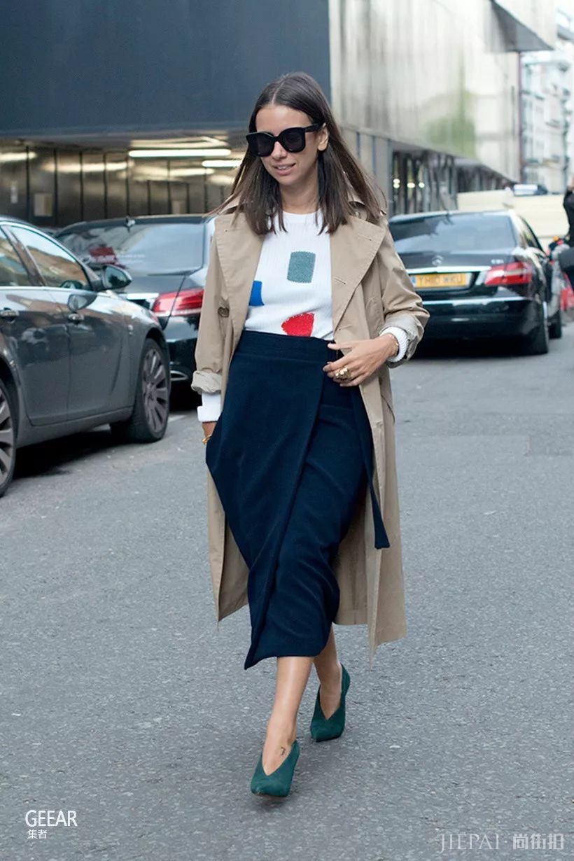 欧美街拍 时尚潮女亲身示范这几种职场穿搭法则！