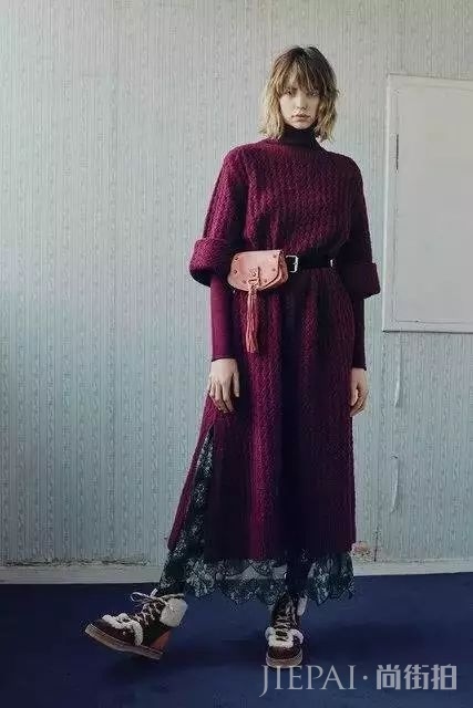 毛衣搭配长裙,打造秋冬优雅时尚!