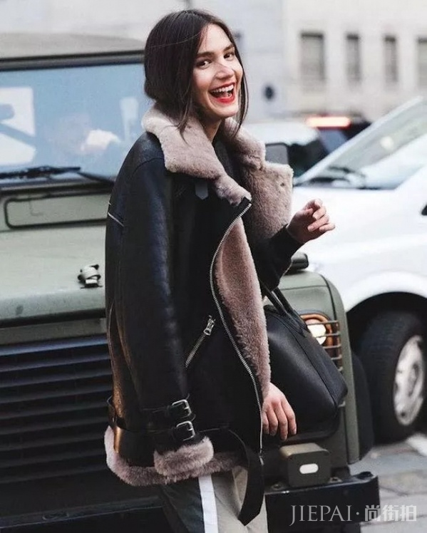 羊羔毛外套怎么挑选？比大衣和羽绒都保暖时髦的单品