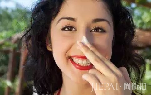 新手如何画出通透的底妆 6步就让你搞定