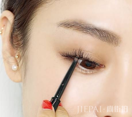 超实用的5个化妆技巧 化妆师都爱用