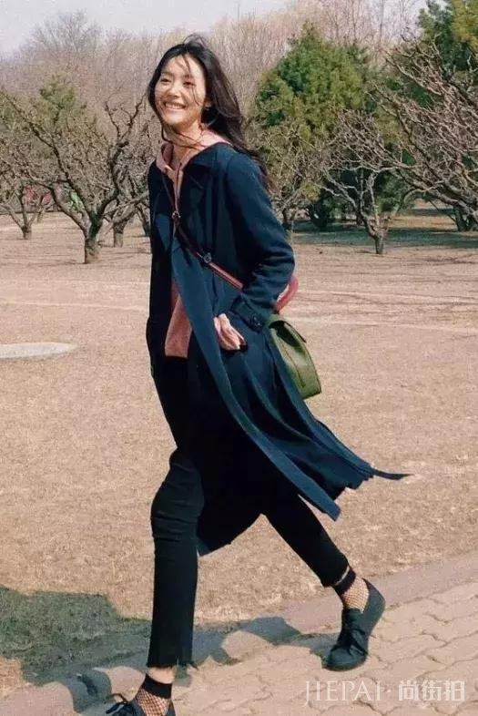 潮不潮，不看颜值，看袜子！