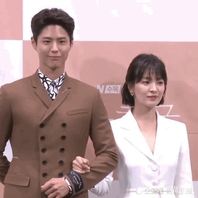 看到宋慧乔和小鲜肉演情侣,才知道少女感和年龄根本没关系