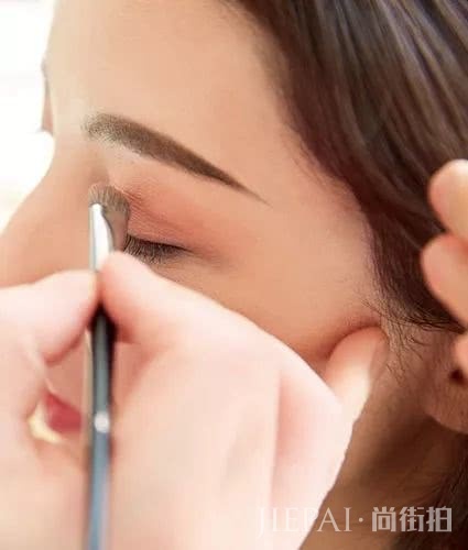 刘海能“整容”！看戚薇BABY这波操作秘密在哪？