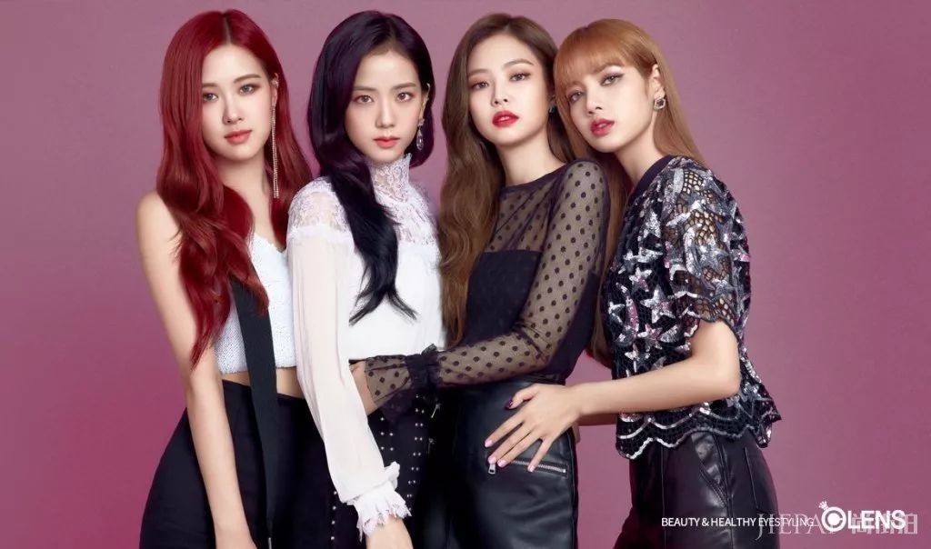 号称“人间香奈儿” 96年的她长了一张高级脸 可盐可甜 连大叔也为她疯狂!!!