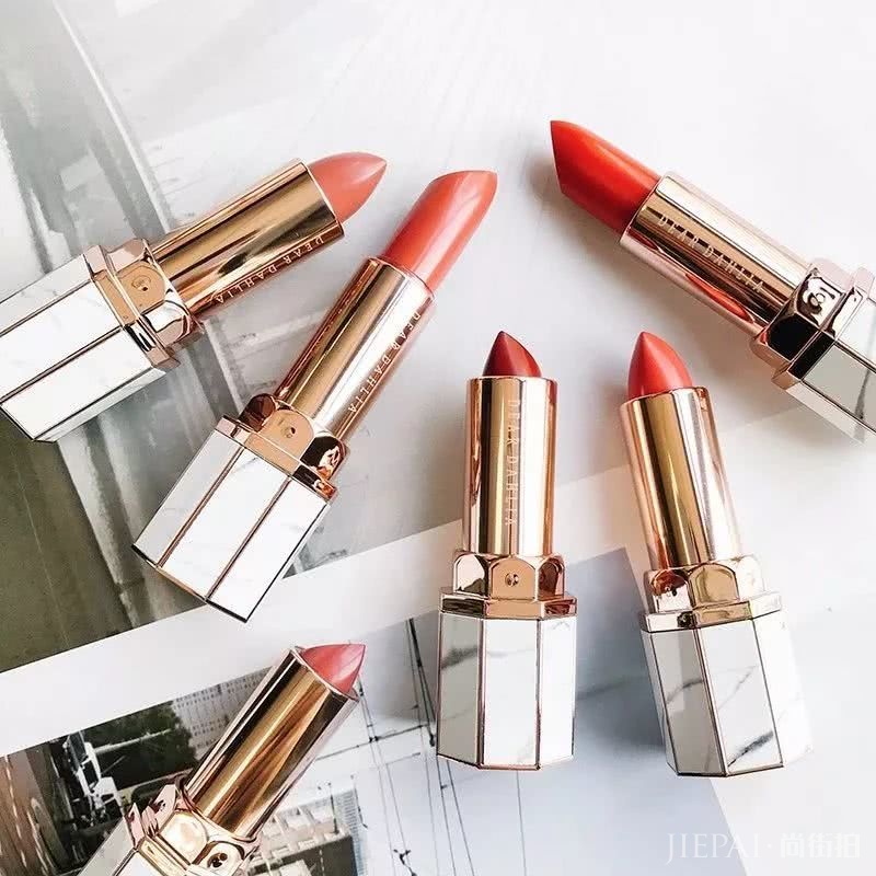 这些小众口红连戚薇都疯狂迷上，你不想入手吗？