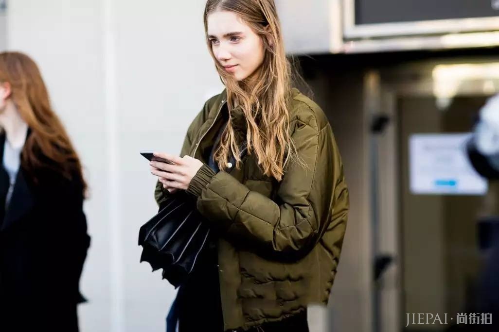 羽绒服这样穿显瘦又时髦！厉害了！