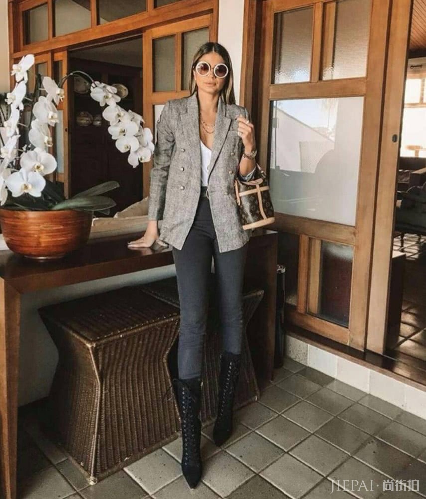 背这这四款流行包包上街，百搭又时髦