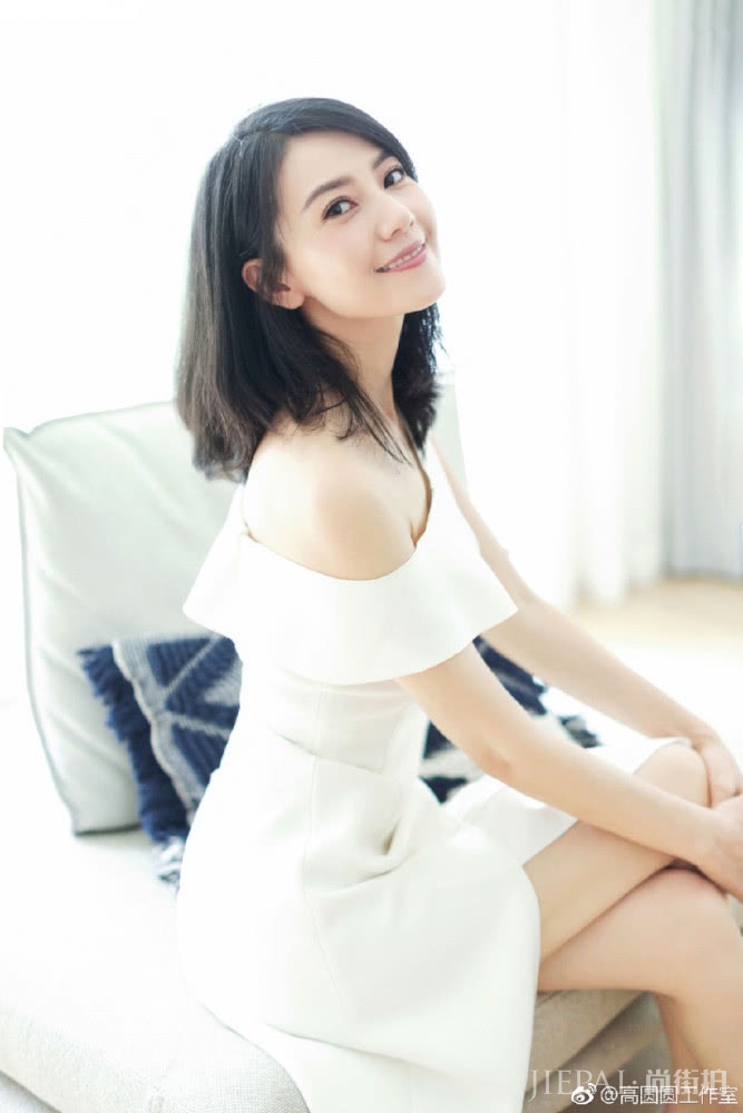 高圆圆剪掉10年长发，被她波波头惊艳了