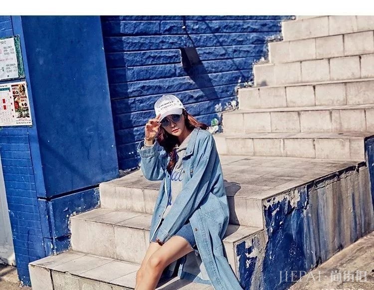 风衣配裙子，这样穿最美最高级！