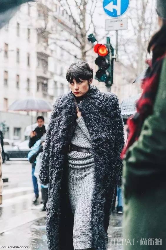 长大衣穿腻了?这几款短外套才真正御寒保暖又时髦显瘦!