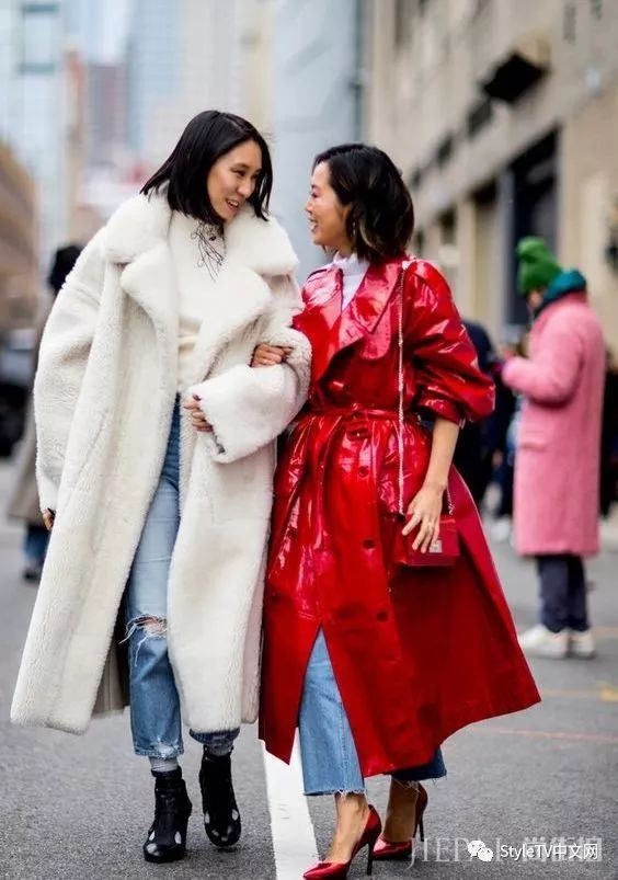 内搭穿得对，大衣魅力会加倍!