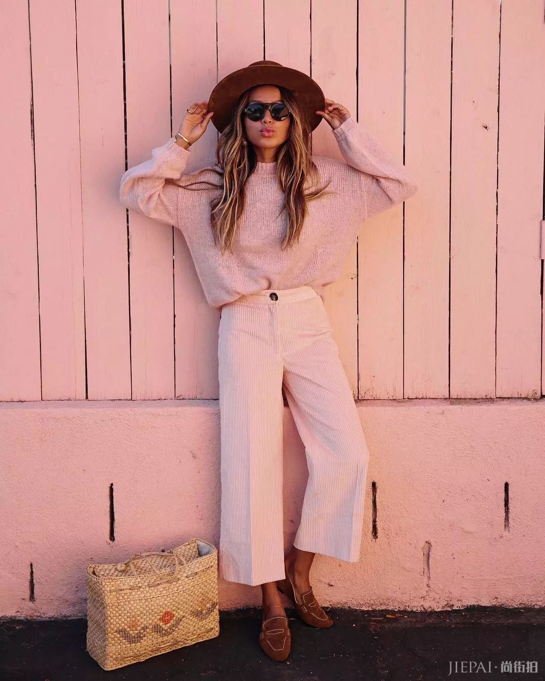 高领毛衣,外穿内搭皆相宜