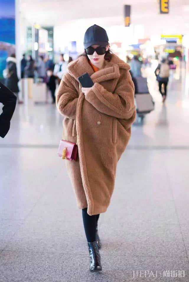 裹上“泰迪熊外套”，我冷落了羽绒服…