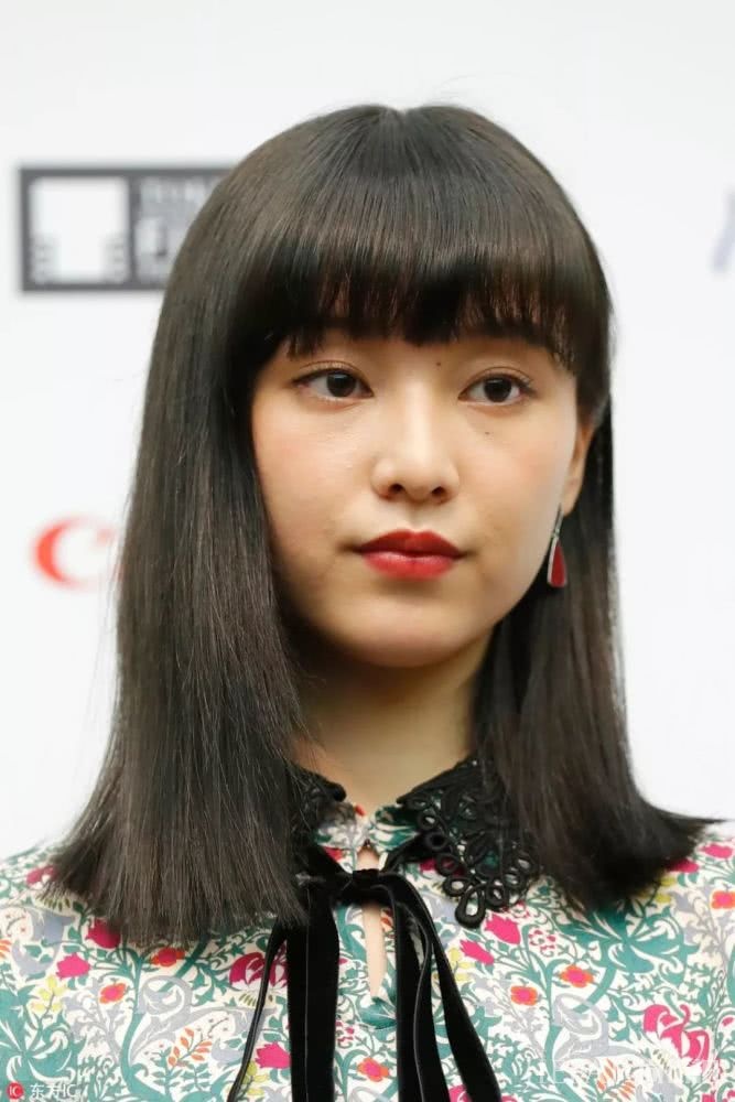 刘海能“整容”！看戚薇BABY这波操作秘密在哪？