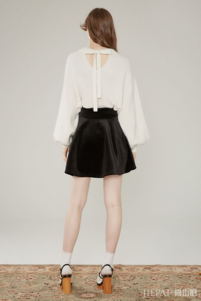 毛衣年年穿，最好看最时髦的还是这3款