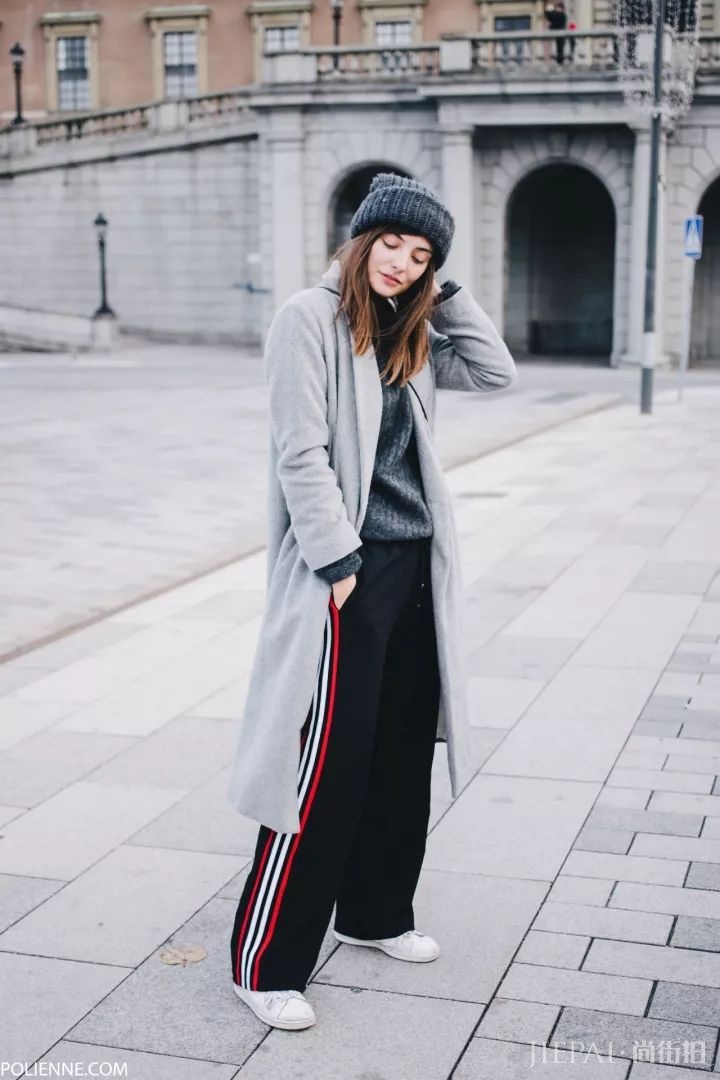 现在流行这么穿大衣+阔腿裤!保暖又显瘦!
