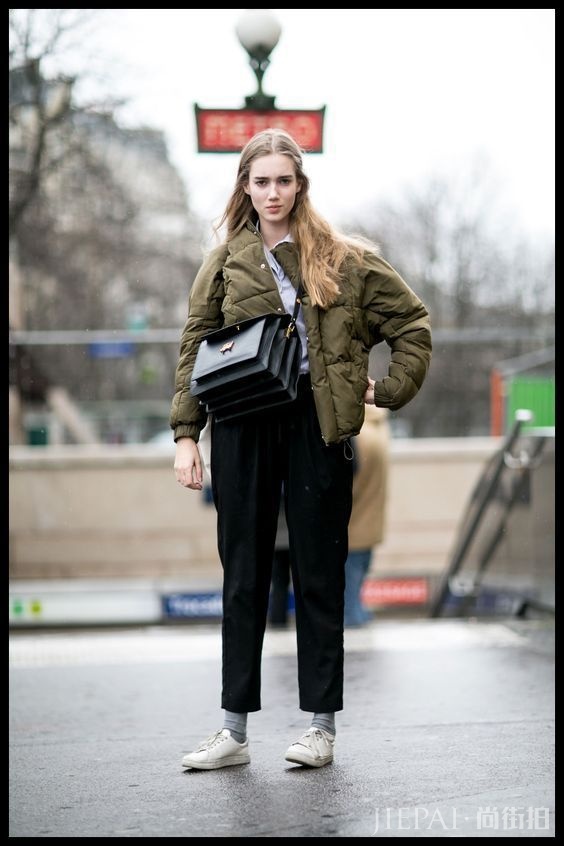 羽绒服=臃肿土气？这样穿让你妥妥瘦10斤！