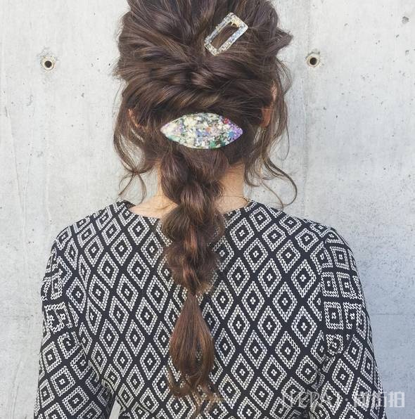 满大街都是半丸子头，我决定美的跟你不一样