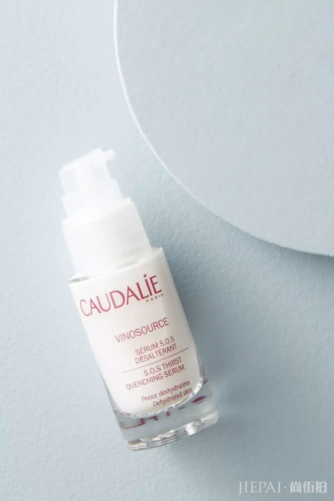 买了保湿爆款照样起干皮 ?揭秘那些被低估的保湿陷阱