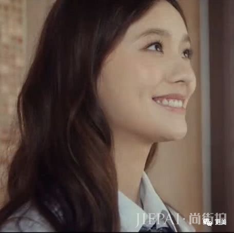 林允出演傻白甜袁湘琴,暴瘦凹陷后灵气全无的她是要毁经典?