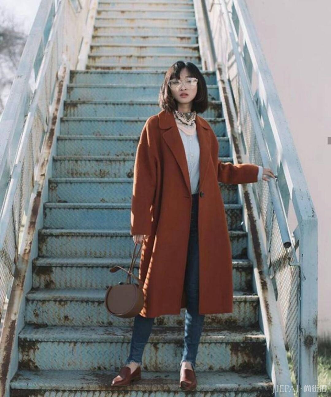 冬天用这3双鞋来搭配大衣、裙子可以让你穿的很好看