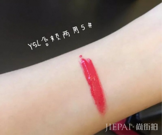 春夏涂什么颜色的口红