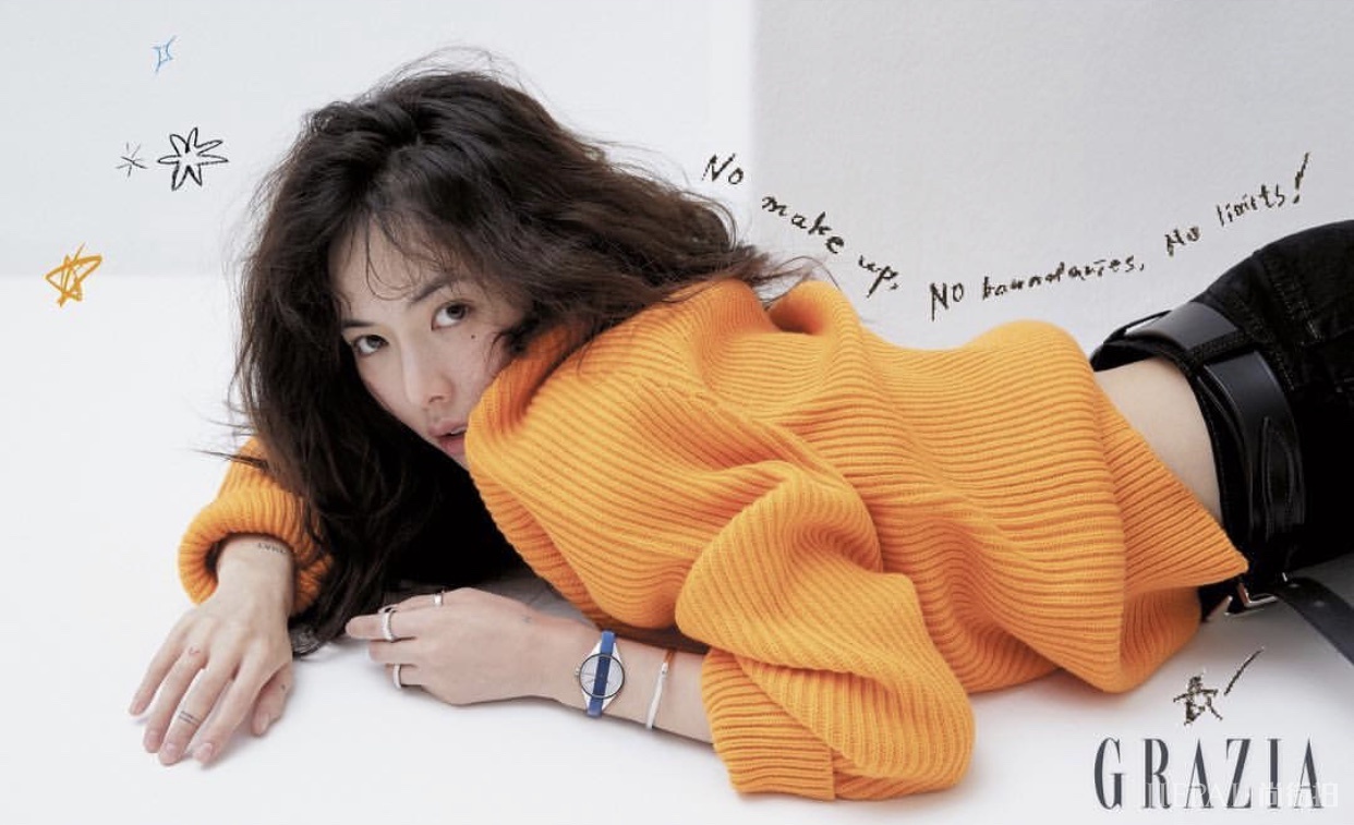 金泫雅素颜也可以很性感？这种清纯的模样你爱吗？