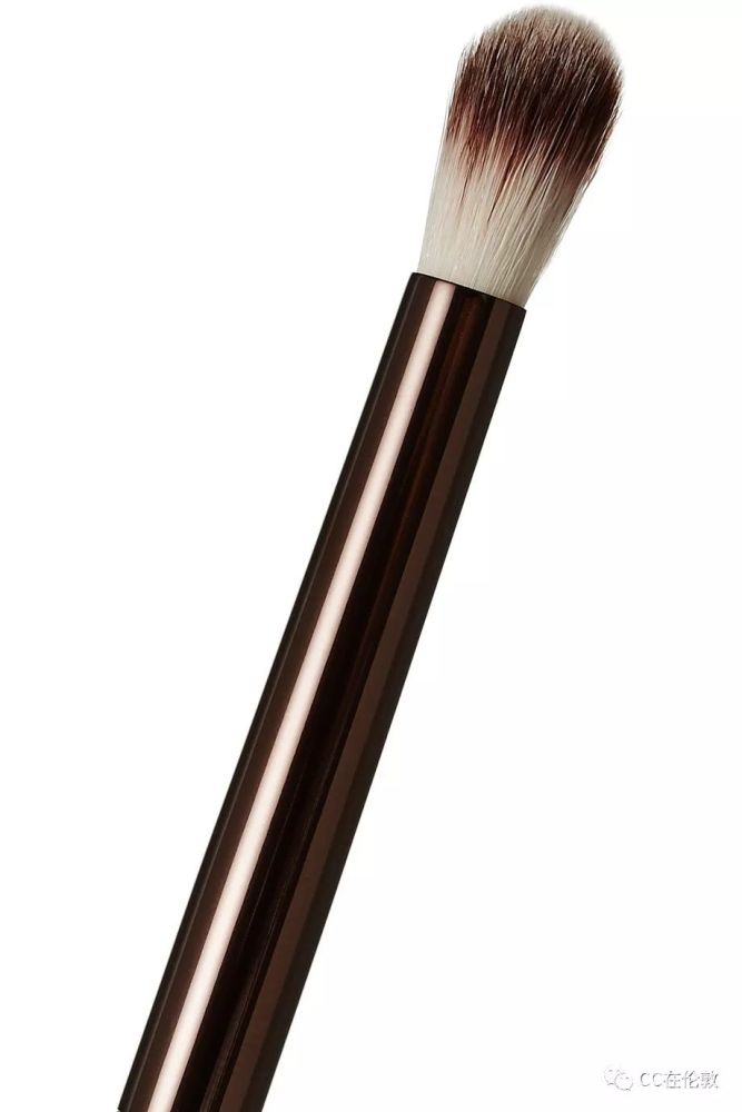 你知道吗！这样画你的眼睛很漂亮