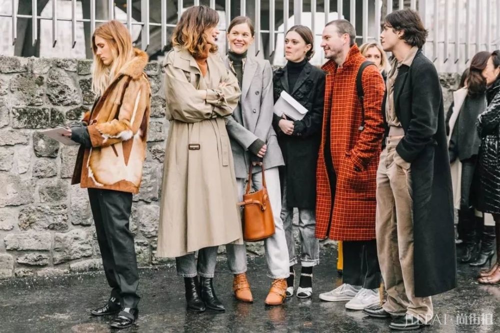 你穿单品+小高领=真是时髦又高级