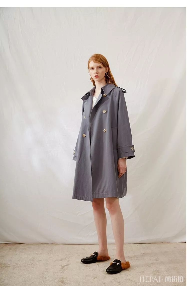 风衣配裙子，这样穿最美最高级！