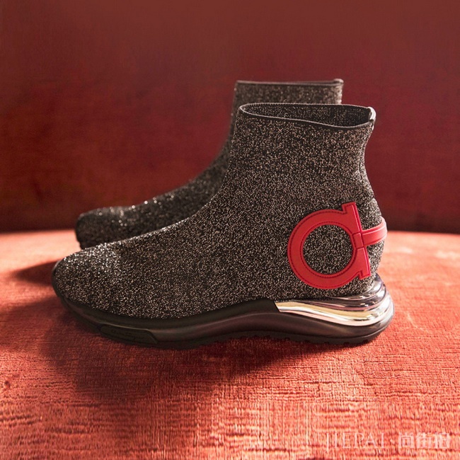 菲拉格慕2018秋冬系列运动鞋