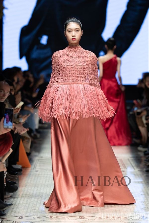 Imane Ayissi 2019春夏系列时装秀：时尚代表的是一种生活品味