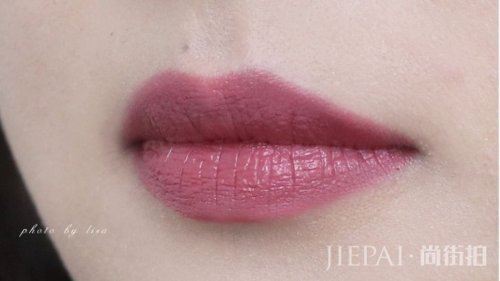 夏季适合什么颜色的口红颜色 这些都是夏天必备的口红