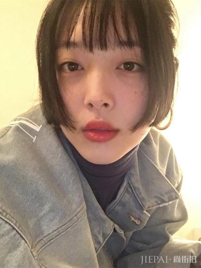 崔雪莉新发型真实用,藏起小肉脸!