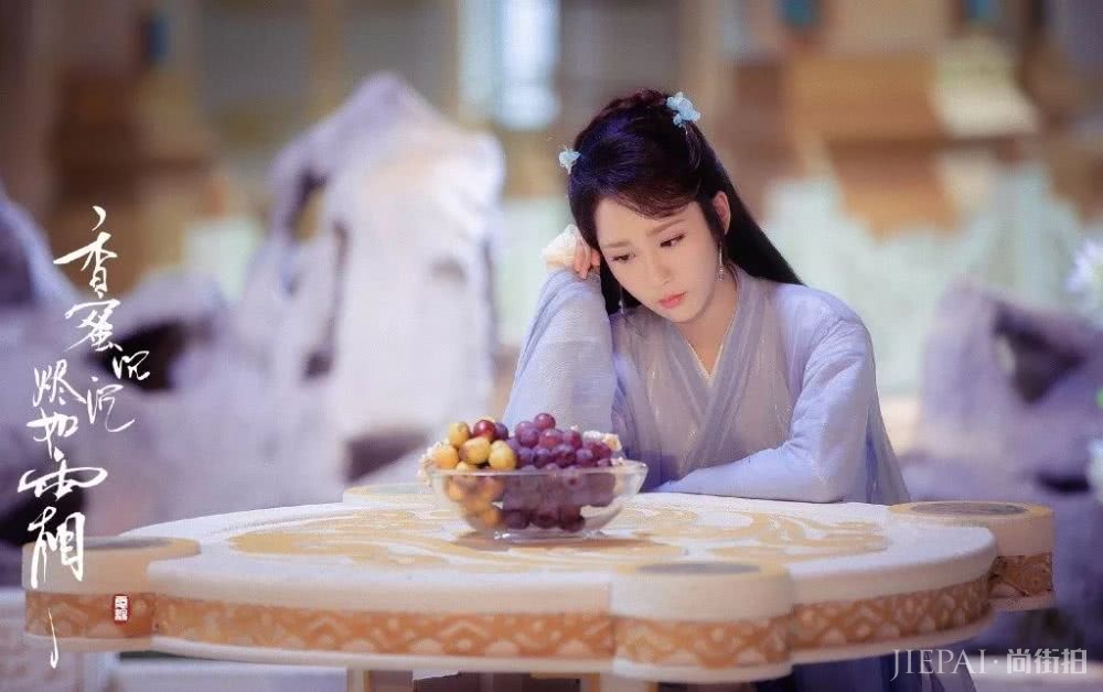 杨紫、李现新剧定档在即!学她的“微调式”化妆法,颜值暴增