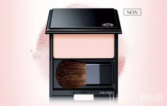 夏季黑美人怎么化妆