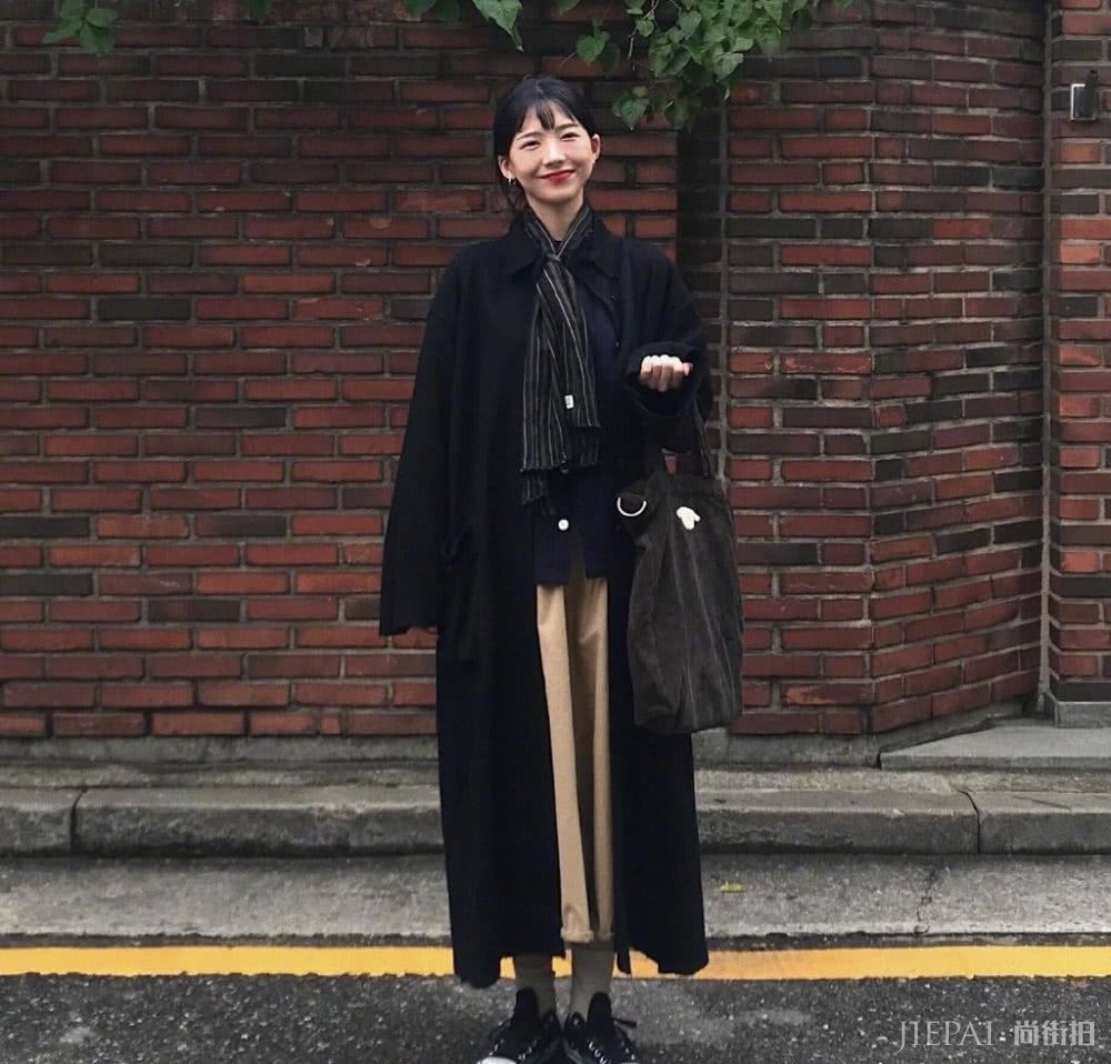 14套冬季出街复古穿搭，自信又有气质，让你变身韩系温柔小姐姐