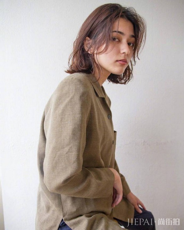 一组时下流行的日系“中短发”发型 看看哪款适合你