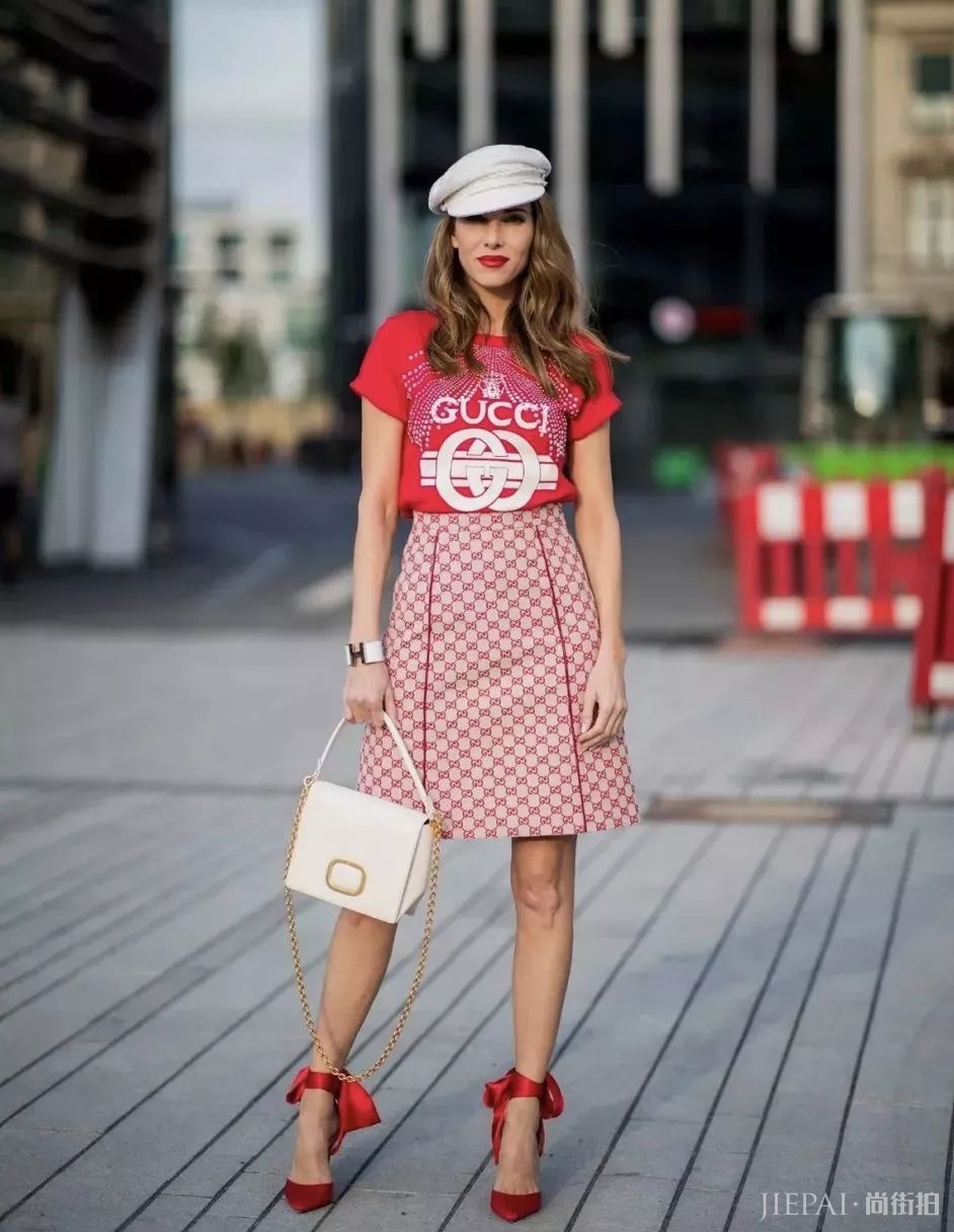 整个时尚圈都在戴的时尚单品！