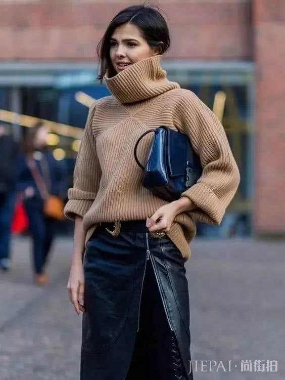 高领毛衣别乱穿，这样穿才不土