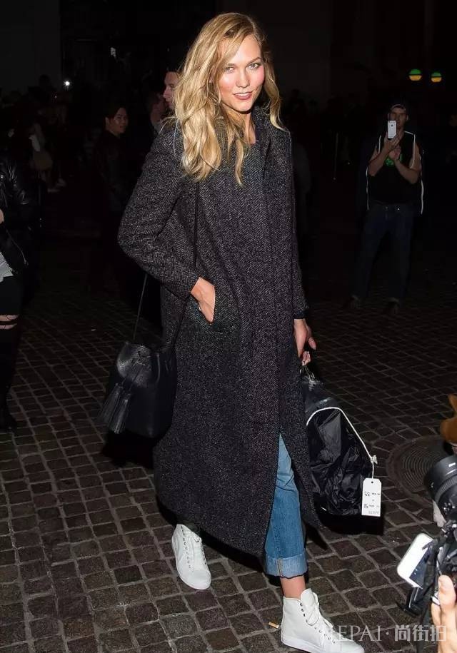 大衣的最流行搭配元素全都在这儿了!