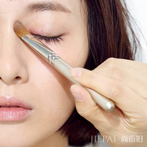 超实用的5个化妆技巧 化妆师都爱用