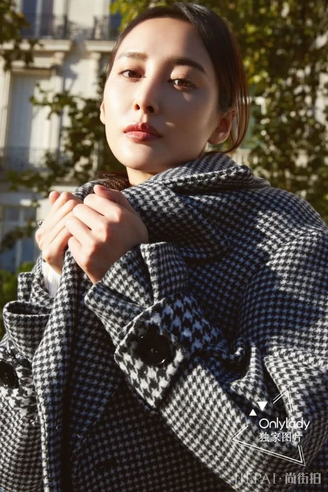 拥有一件漂亮的大衣,秋冬再冷也不怕啦